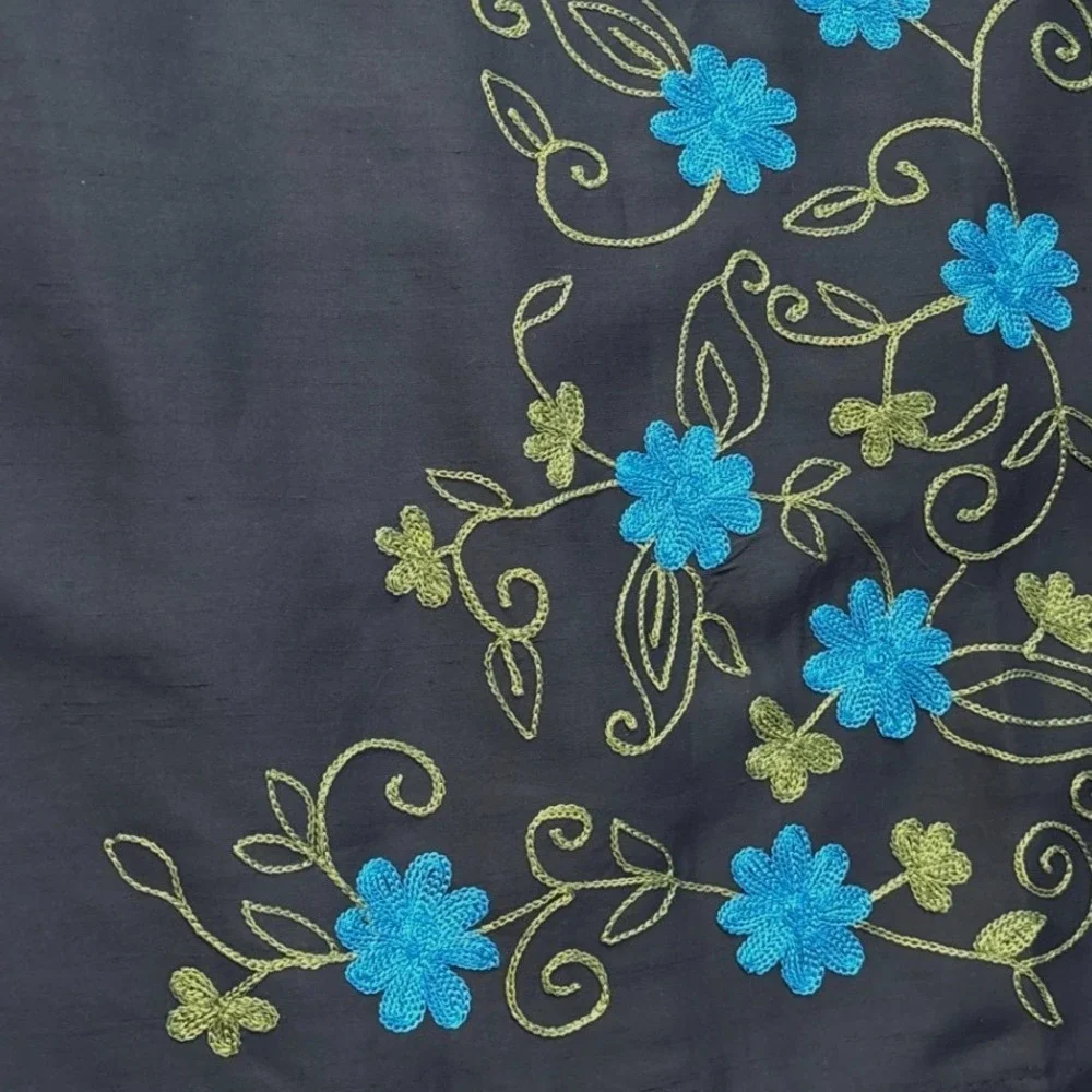 Vintage Y2k 90s Clio Petites Black Silk Floral Embroidered Fringe Midi Skirt
